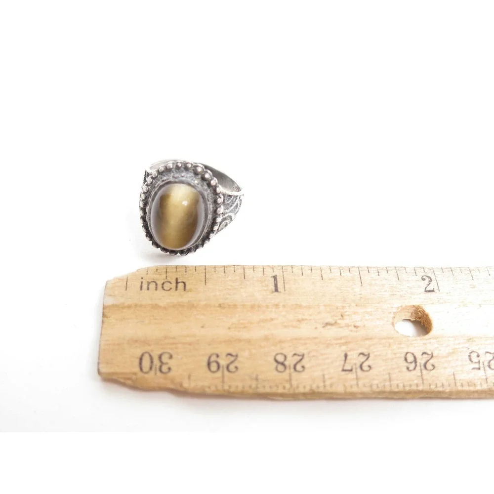 VINTAGE STERLING SILVER TIGER'S EYE HIGH DOME CABOCHON ORNATE SOLITARY RING*5.5‎